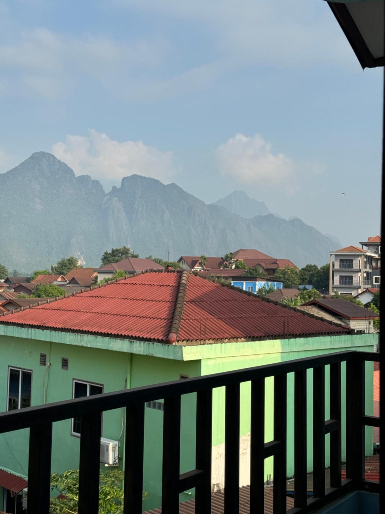 Vang Vieng Green Hotel Ngoại thất bức ảnh