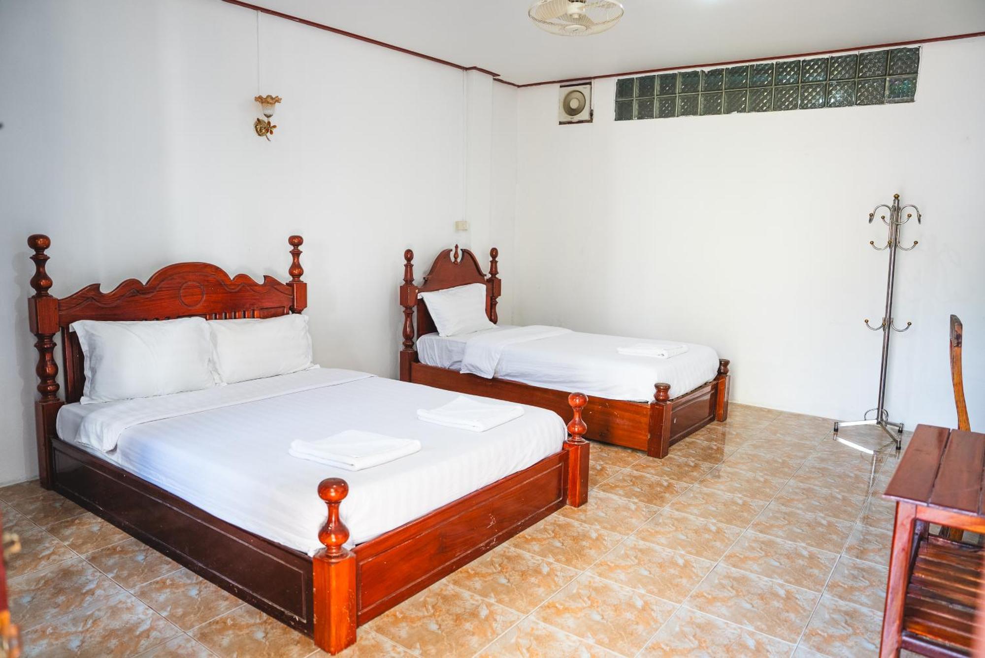 Vang Vieng Green Hotel Ngoại thất bức ảnh